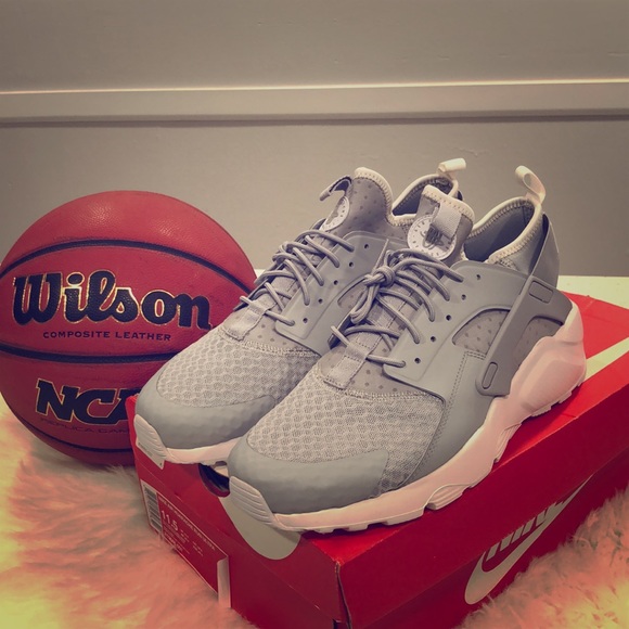 Nike Other - Men Air Huarache Run Ultra